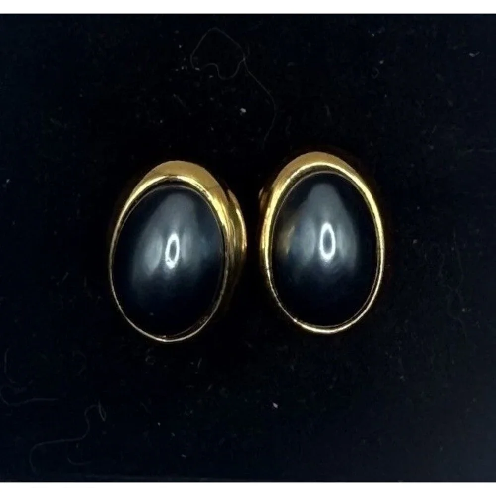 Vintage Richelieu Blue Gray Faux Pearl Domed Gold Tone Stud Retro Earrings Sign